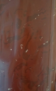 Λεπτομέρεια φινιρίσματος κόκκινου κίονα από γυψομάρμαρο (scagliola)