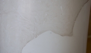 White scagliola column finishing details ( 2 / 3 ) 